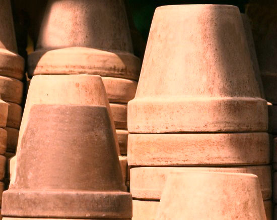 Clean Clay pots